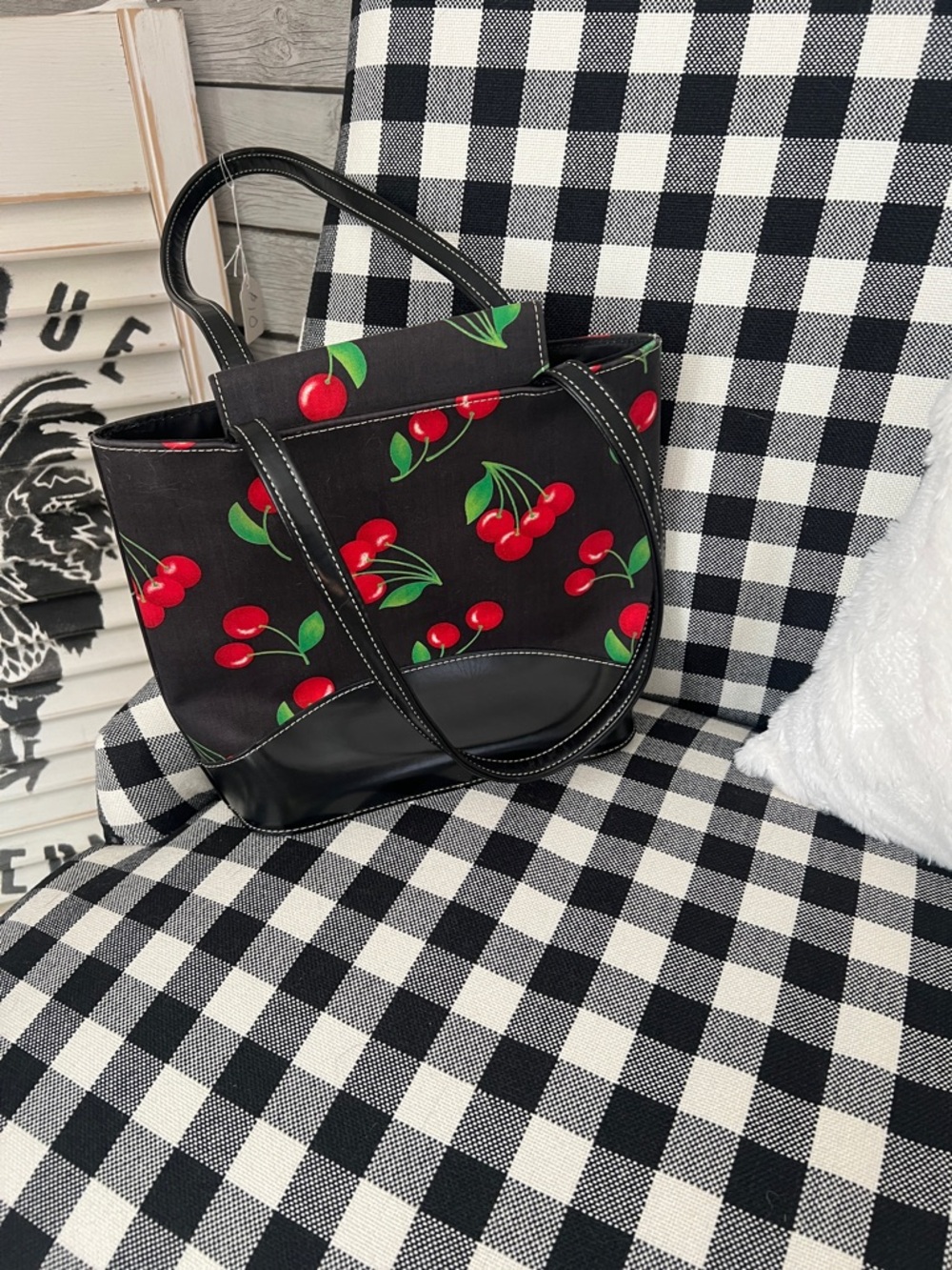 vintage Kate Spade cherry pattern tote shoulder bag,